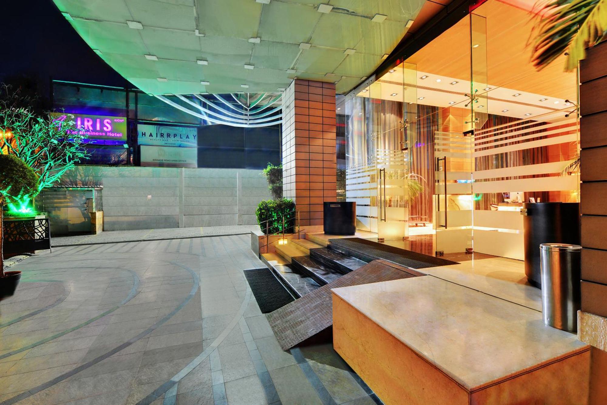 Iris The Business Hotel Bangalore Eksteriør billede