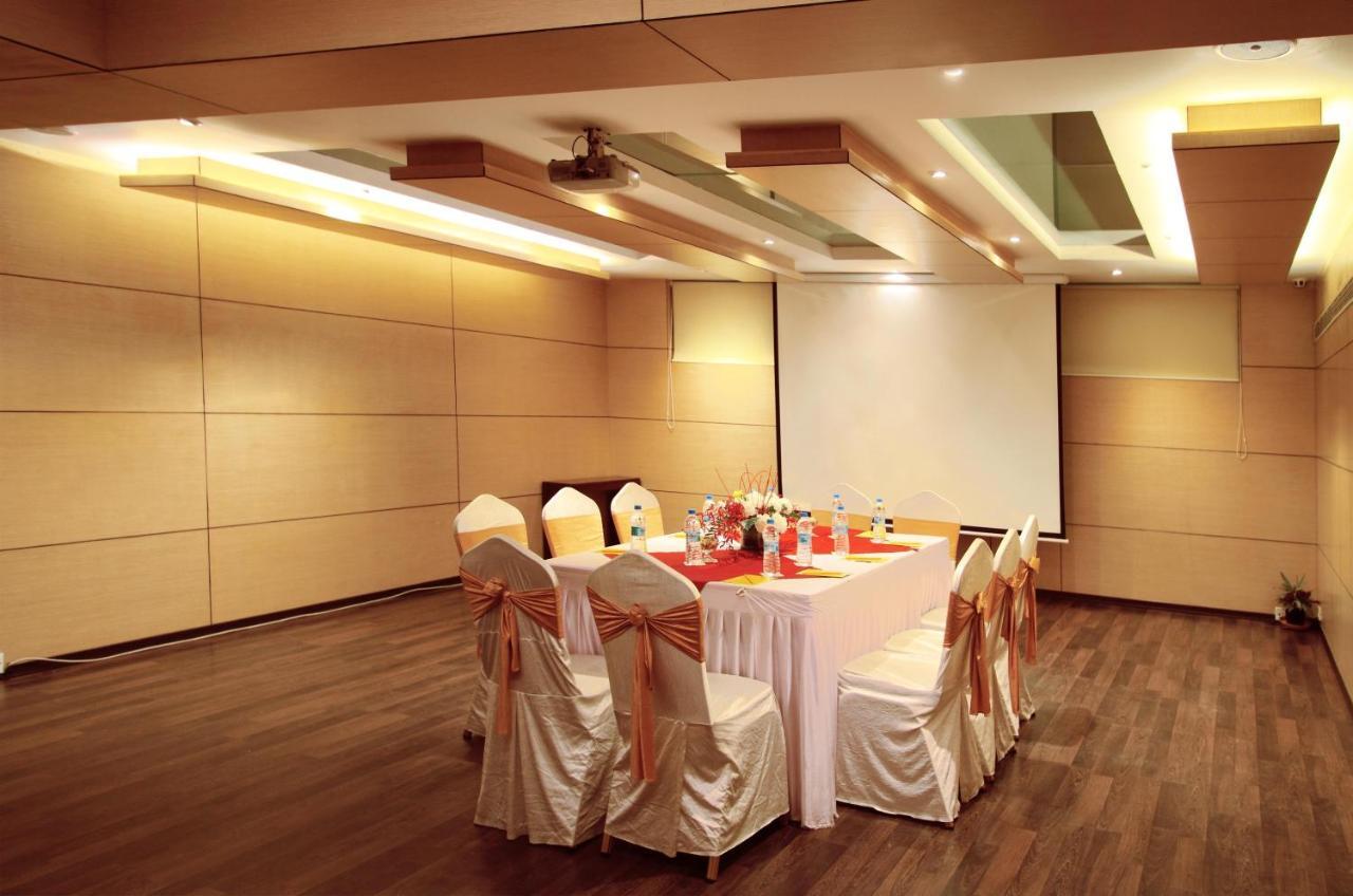 Iris The Business Hotel Bangalore Eksteriør billede